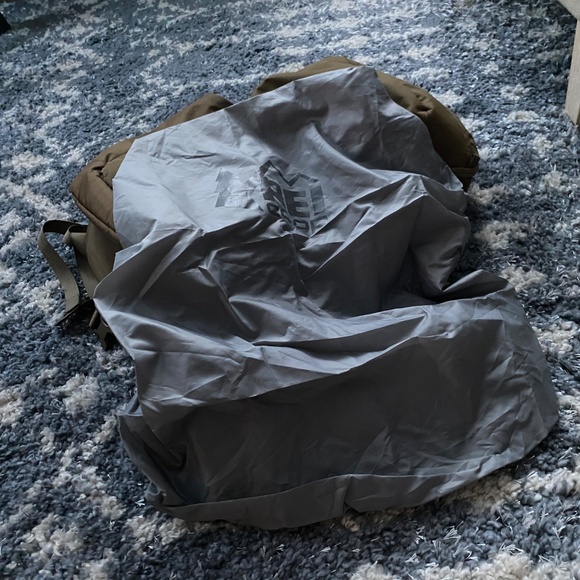 Ruckpack 28L Recycled Daypack (Men's' One Size). - Picture 9 of 10